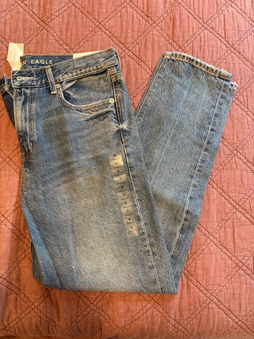 NWT American Eagle Outfitters Blue Women’s Slim Boyfriend Jeans